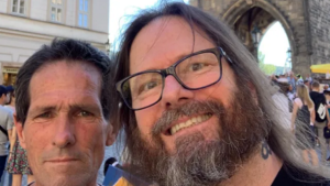 EXODUS / SLAYER GUITARIST GARY HOLT LAUNCHES GOFUNDME CAMPAIGN TO GET HIS BROTHER BACK TO AMERICA AFTER BEING STRUCK BY A TAXI IN ITALY